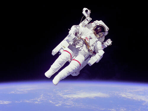 Bruce McCandless and the Manned Maneuvering Unit (MMU)